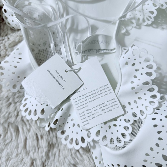 Zimmermann KIRRA LASER CUT FRILL Swim & Resort 1PC Raffle trim swimsuit sz 2-4 - Picture 15 of 17